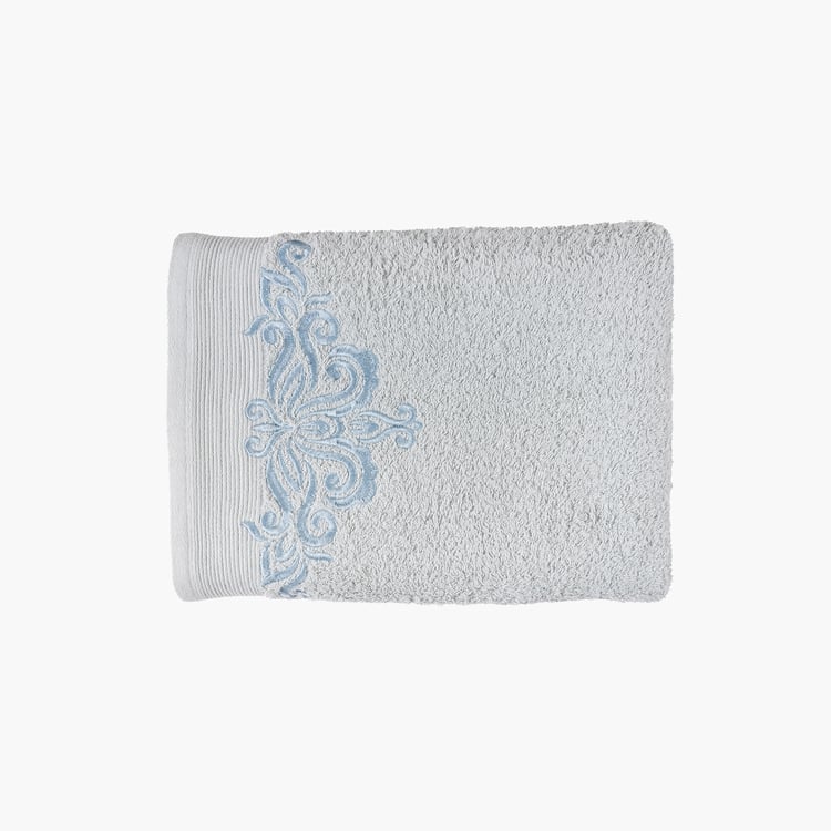 MASPAR Classical Ornate Cotton Embroidered Bath Towel - 140x70cm
