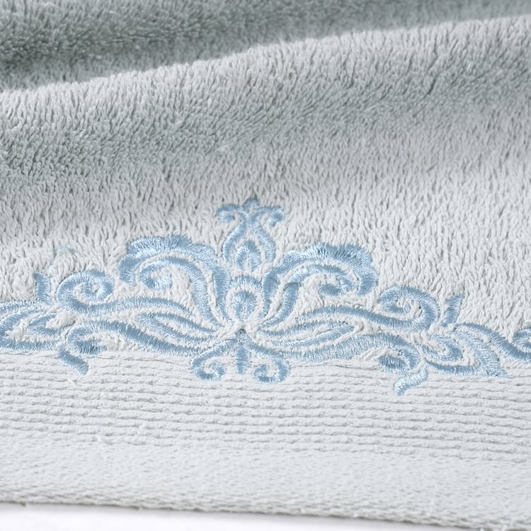 MASPAR Classical Ornate Cotton Embroidered Bath Towel - 140x70cm