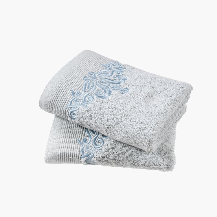 MASPAR Classical Ornate Set of 2 Cotton Embroidered Hand Towels - 70x40cm