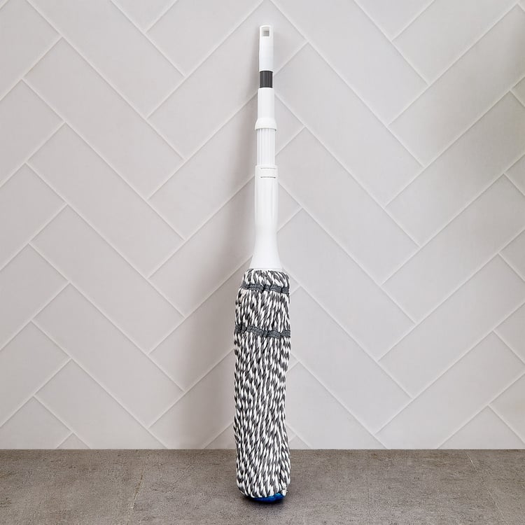 Indus Reno Polypropylene Extendable Twist Mop