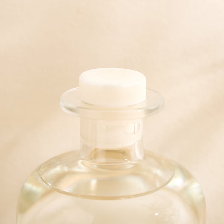 Adriana Spa Balance Vanilla and Lily Reed Diffuser Set - 500ml