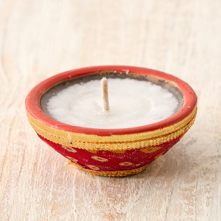 Utsav Set of 6 Earthen Clay Embellished Diyas