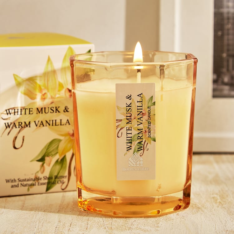 Utopia Refresh Bouquet White Musk and Warm Vanilla Scented Jar Candle