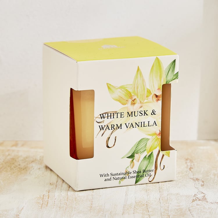 Utopia Refresh Bouquet White Musk and Warm Vanilla Scented Jar Candle