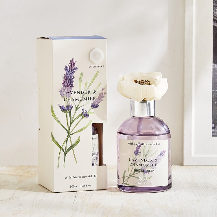 Utopia Refresh Bouquet Lavender and Chamomile Reed Diffuser with Sola Flower