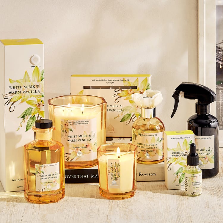 Utopia Refresh Bouquet White Musk and Warm Vanilla Reed Diffuser with Sola Flower