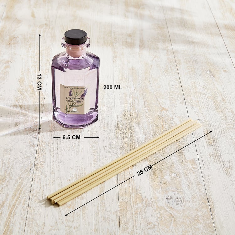 Utopia Refresh Bouquet Lavender and Chamomile Reed Diffuser Set