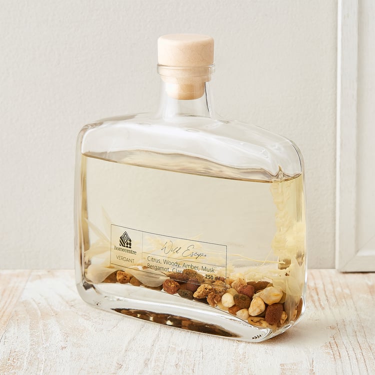Verdant Wild Escape Scented Reed Diffuser