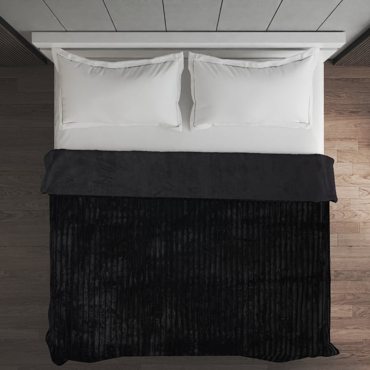 Carrera Striped Double Blanket