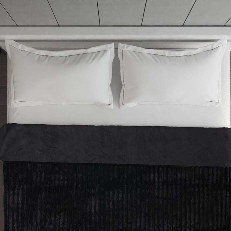 Carrera Striped Double Blanket