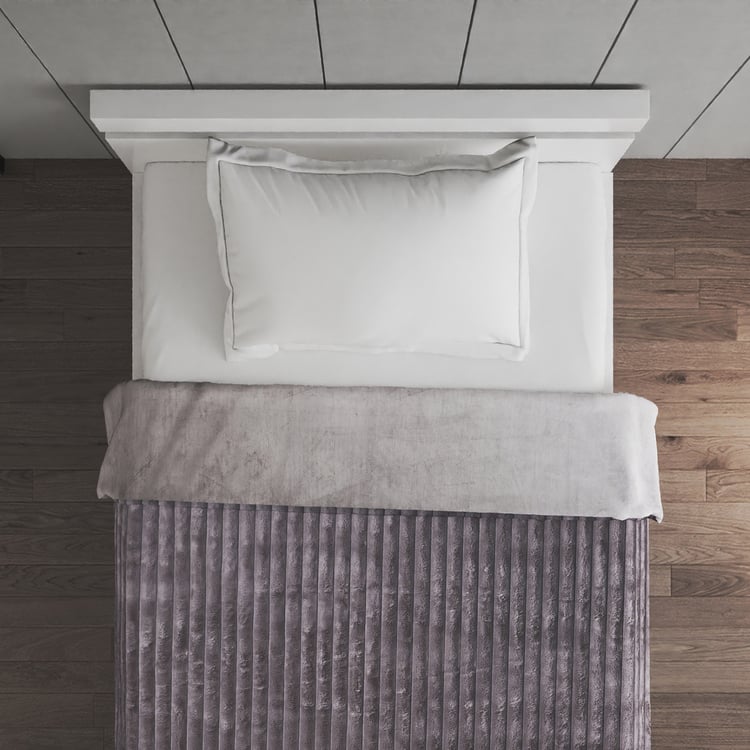 Carrera Striped Single Blanket