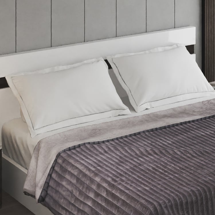 Carrera Striped Double Blanket