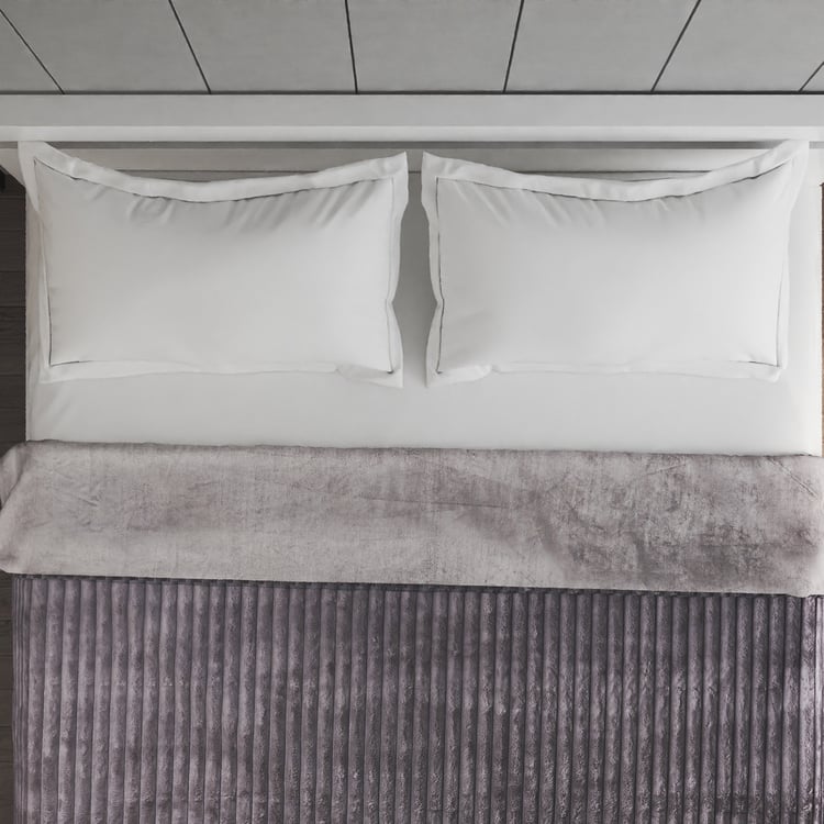 Carrera Striped Double Blanket