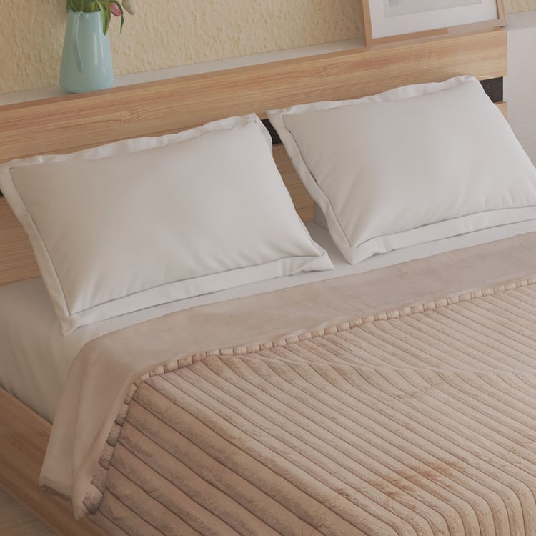 Carrera Striped Double Blanket