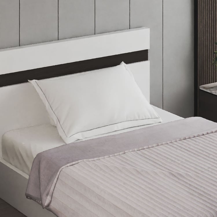 Carrera Striped Single Blanket