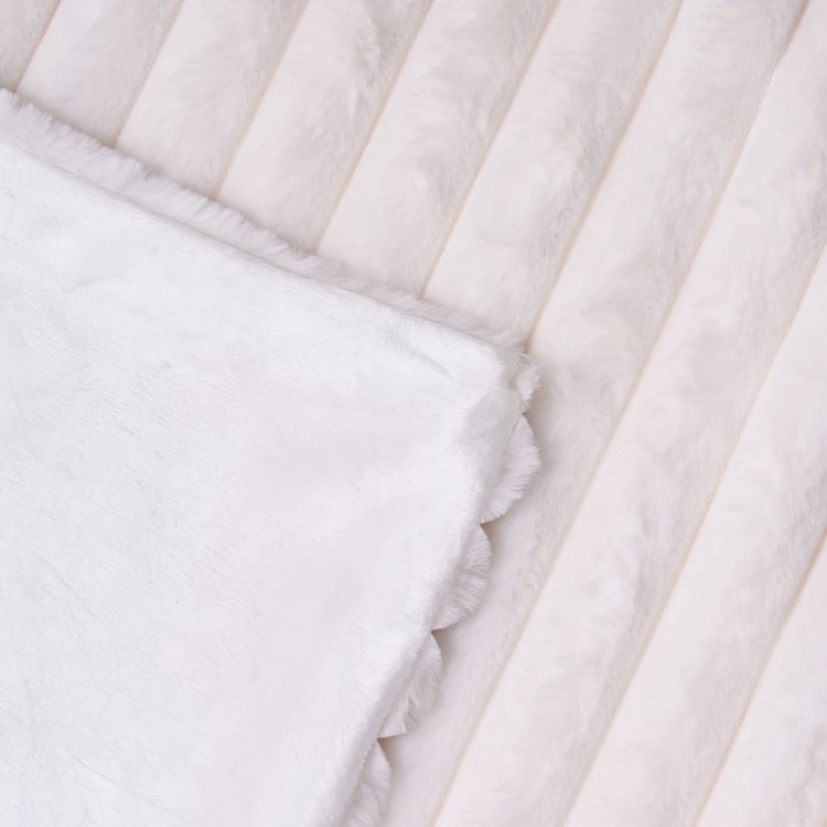 Carrera Striped Double Blanket