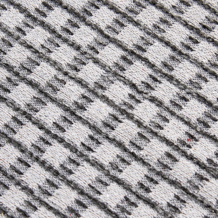 Nicolas Billows Woven Dhurrie - 120x70cm