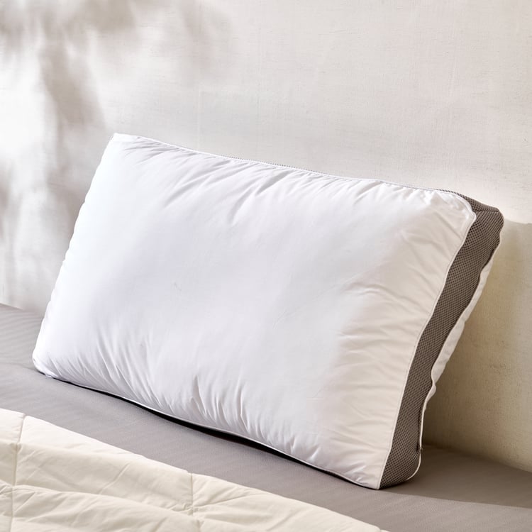 Cloud Airvent Cotton Pillow - 68x40cm