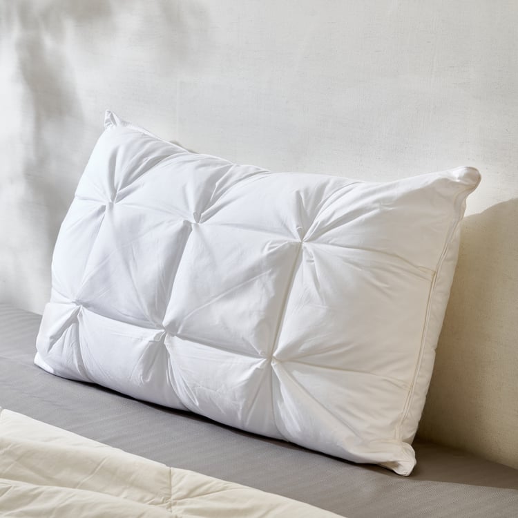 Cloud Cotton Pleated Pillow - 68x43cm