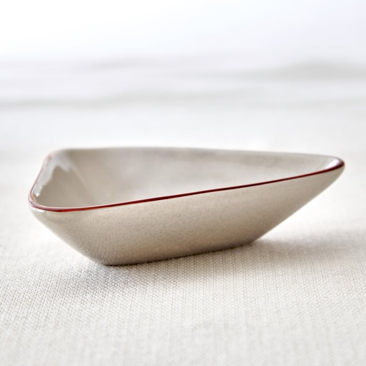 Velto Triangle Set of 3 Dip Bowls - 90ml