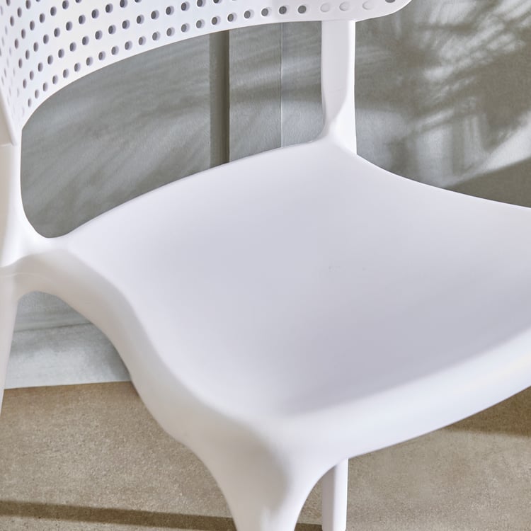 Gracia NXT Polypropylene Cafe Chair - White