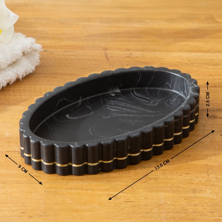 Monique Marco 5-Piece Ribbed Polyresin Bathroom Set
