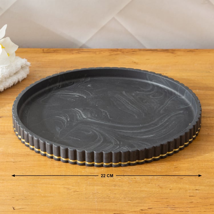 Monique Marco 5-Piece Ribbed Polyresin Bathroom Set