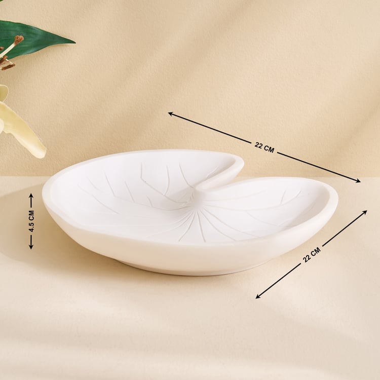 Soma Myst Polyresin Leaf Decorative Platter