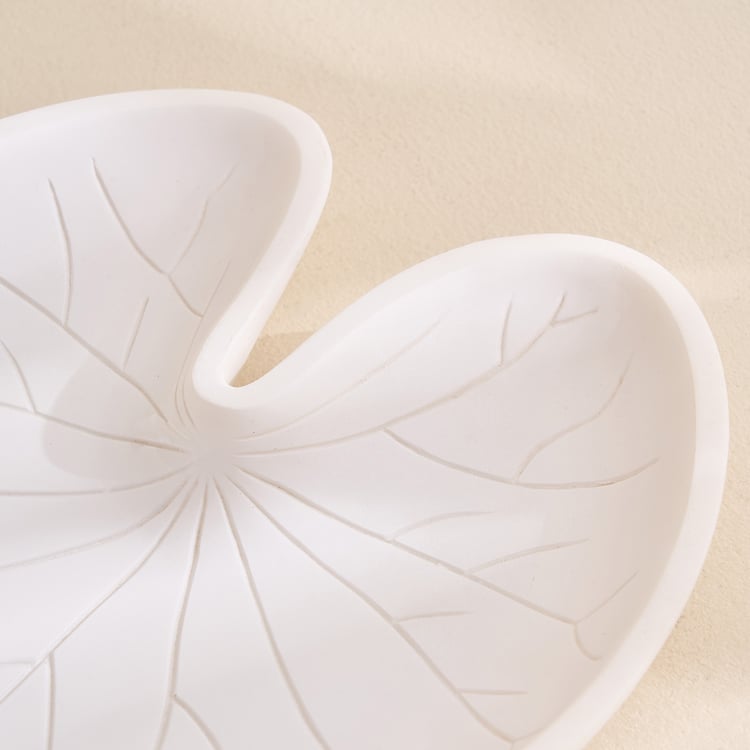 Soma Myst Polyresin Leaf Decorative Platter