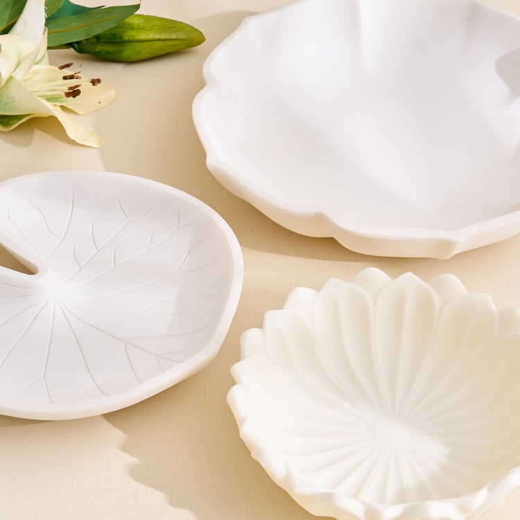 Soma Myst Polyresin Floral Decorative Platter