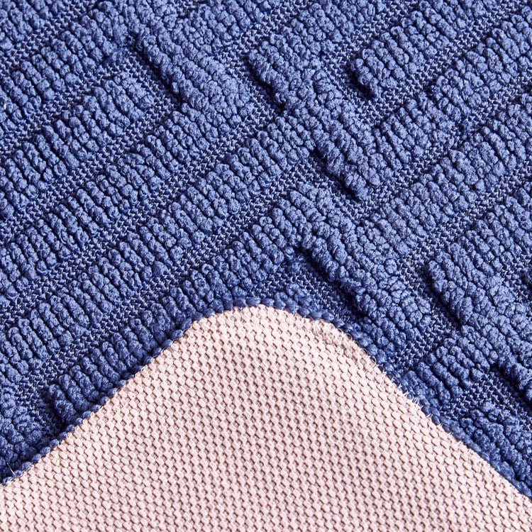 Nicolas Knitra Knitted Bedside Runner - 150x50cm