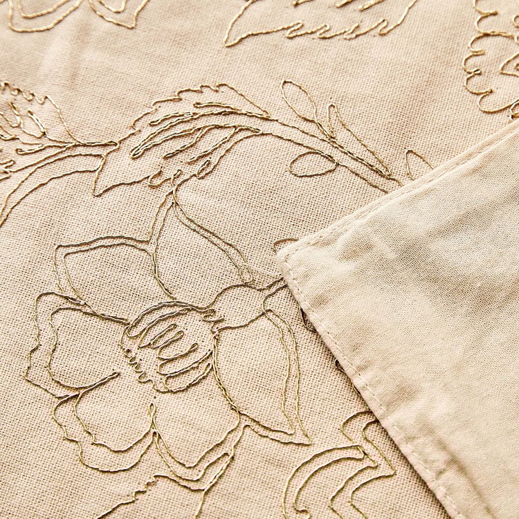 Glimmer Luxe Omna Halo Flor Cotton Embroidered Table Runner