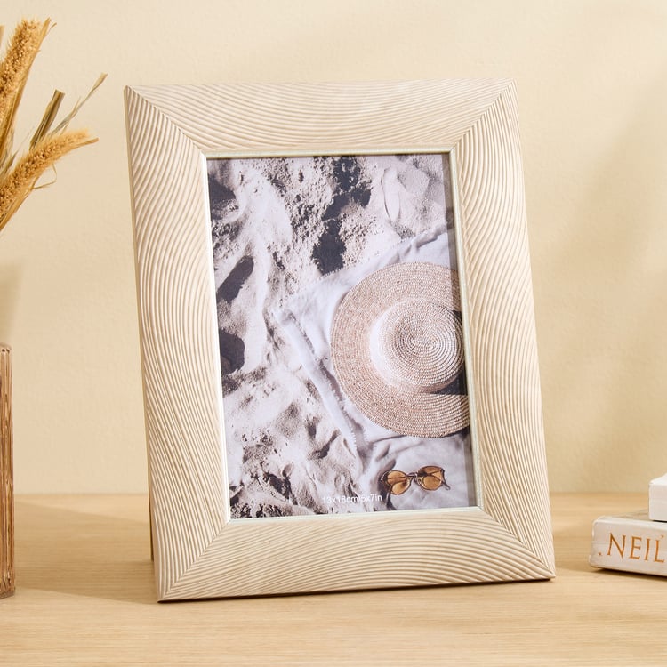 Photomontage Pine Photo Frame - 18x24cm