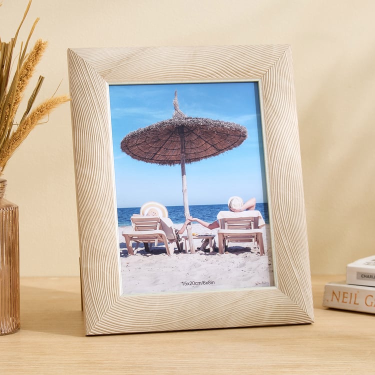 Photomontage Pine Photo Frame - 21x26cm