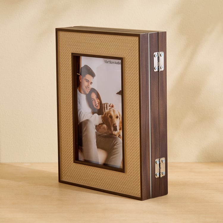 Photomontage Shack Foldable Photo Frame - 48x21cm