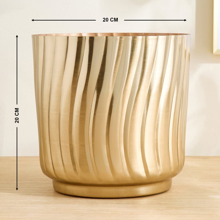 Gardenia Fest Metal Swirl Planter - Large