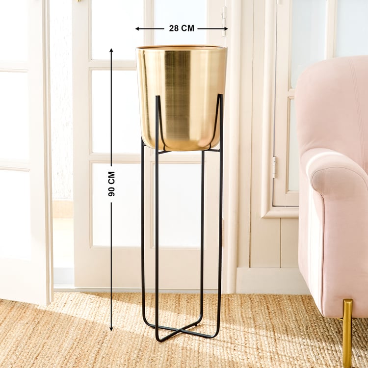 Gardenia Fest Set of 3 Metal Floor Planters with Stand