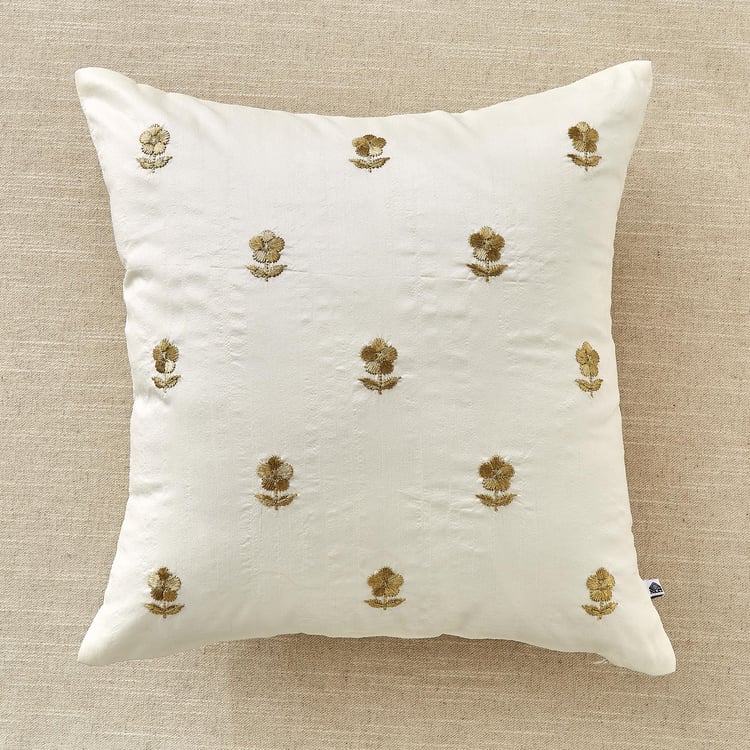 Velin Azmin Set of 2 Embroidered Cushion Covers - 40x40cm