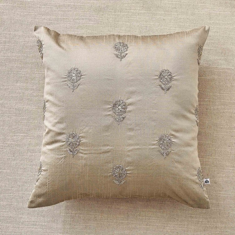 Velin Azmin Set of 2 Embroidered Cushion Covers - 40x40cm