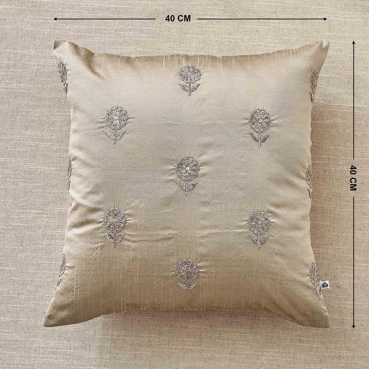 Velin Azmin Set of 2 Embroidered Cushion Covers - 40x40cm
