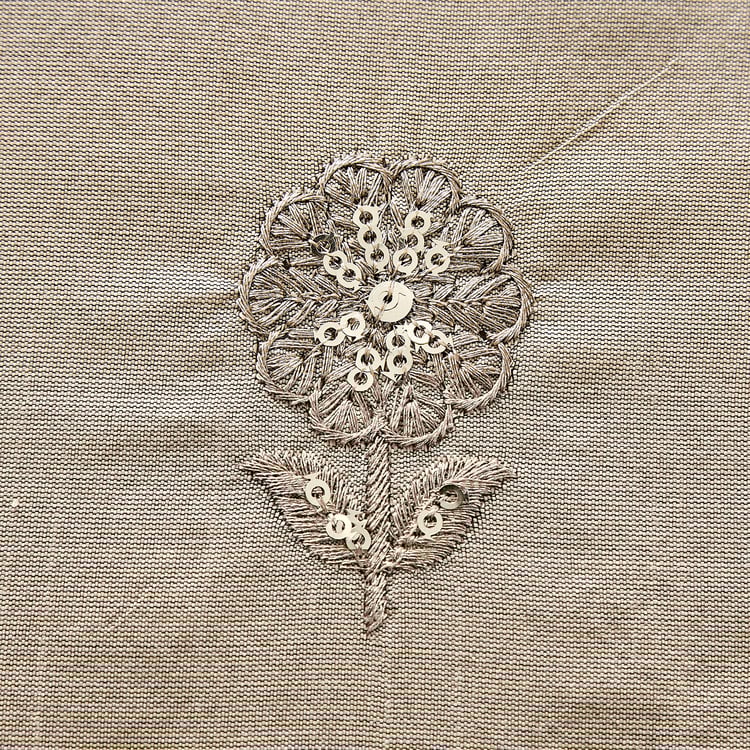 Velin Azmin Set of 2 Embroidered Cushion Covers - 40x40cm