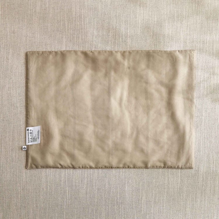 Glimmer Endura Cotton Embroidered Placemat