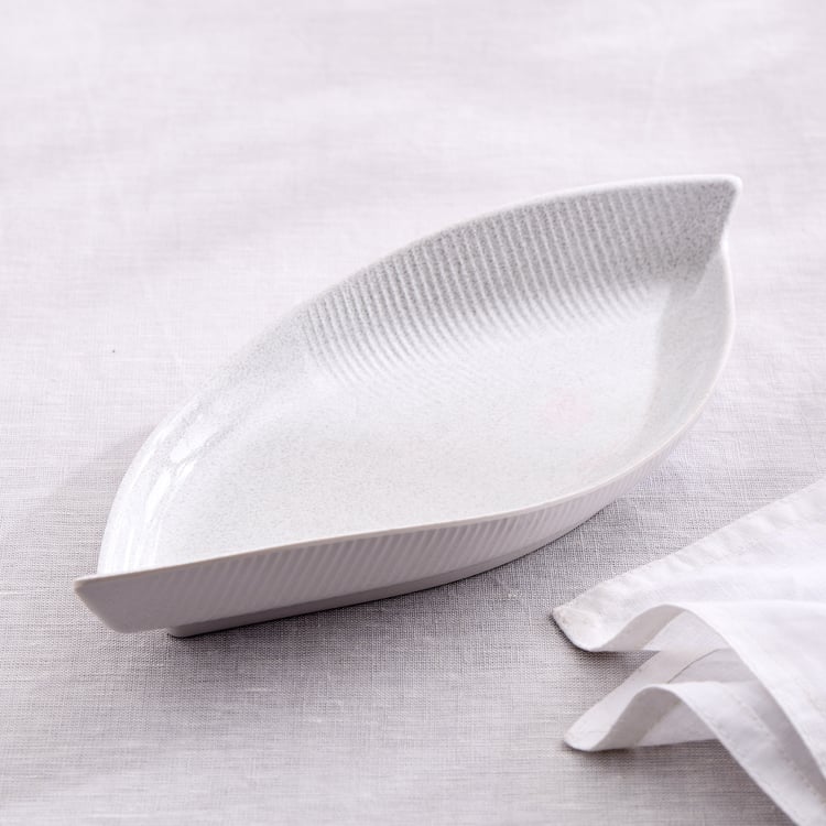 Silvano Melamine Leaf Serving Platter - 28x13x5cm