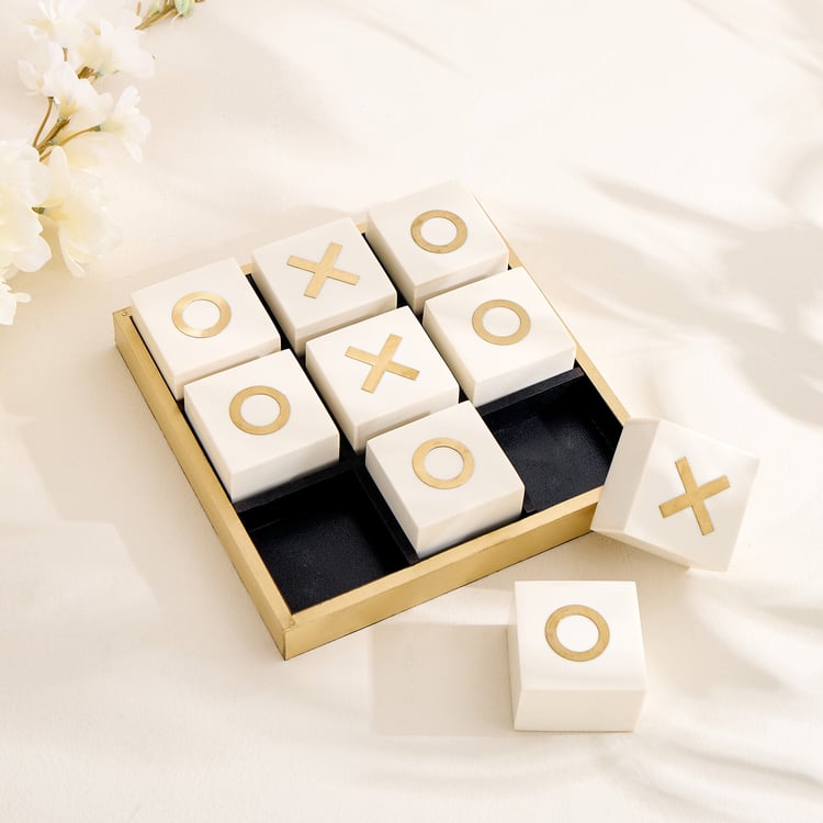 Evoke Grantley Wooden Tic Tac Toe Game Table Accent