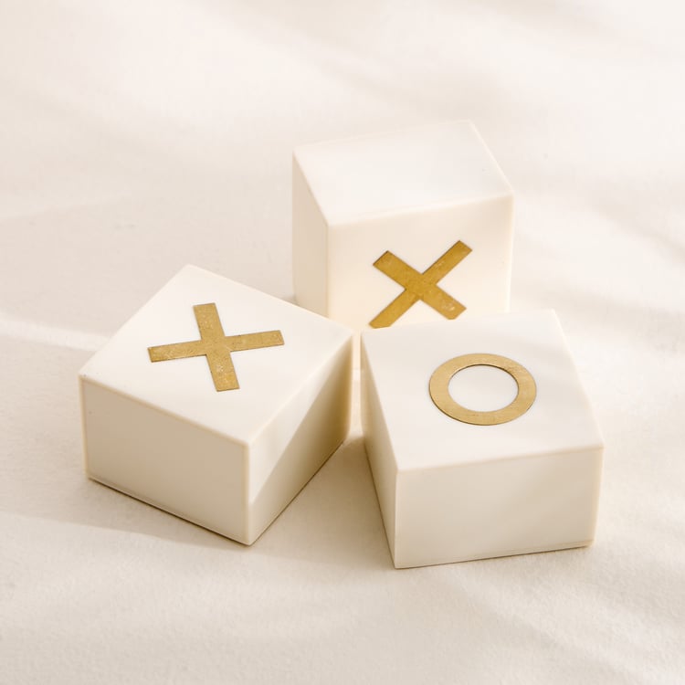 Evoke Grantley Wooden Tic Tac Toe Game Table Accent