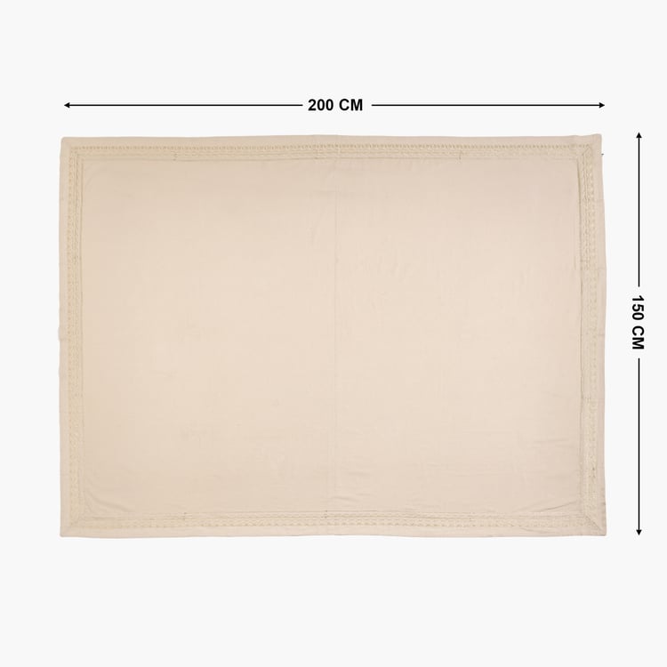 Glimmer Embro Cotton Embroidered 6-Seater Table Cloth - 200x150cm