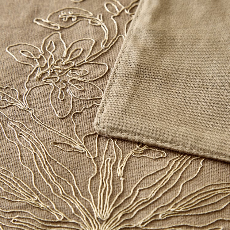 Glimmer Cotton Floral Embroidered Placemat