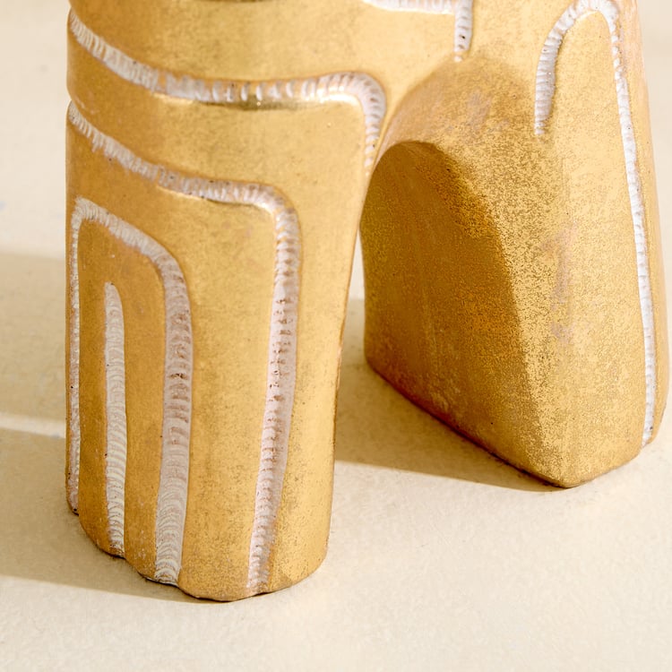 Splendid Barbara Polyresin Giraffe Figurine - Large