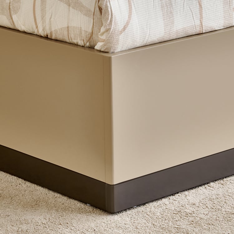 Clair De Lune Queen Bed with Hydraulic Storage - Brown