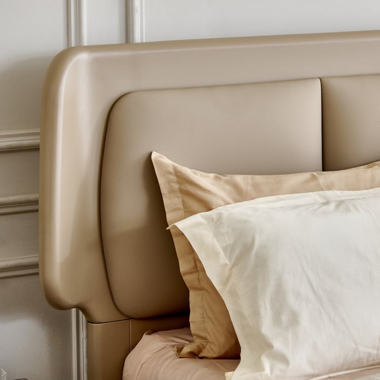 Clair De Lune Queen Bed with Hydraulic Storage - Brown